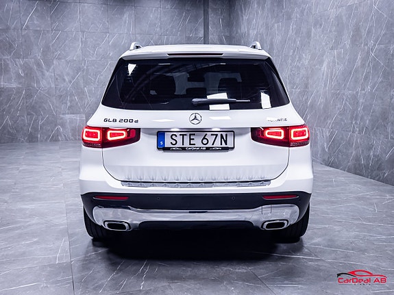 Mercedes-Benz GLB200 d 6 of 29
