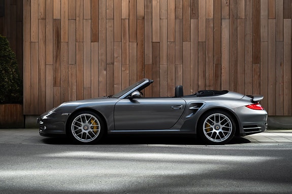 Porsche 911 6 of 30