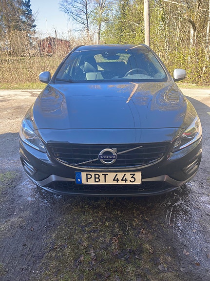 Volvo V60 4 of 5