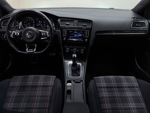 Volkswagen Golf I 16 of 23