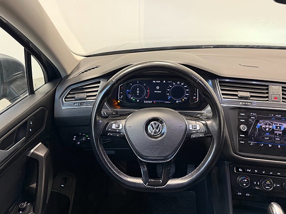 Volkswagen Tiguan Allspace 22 of 23