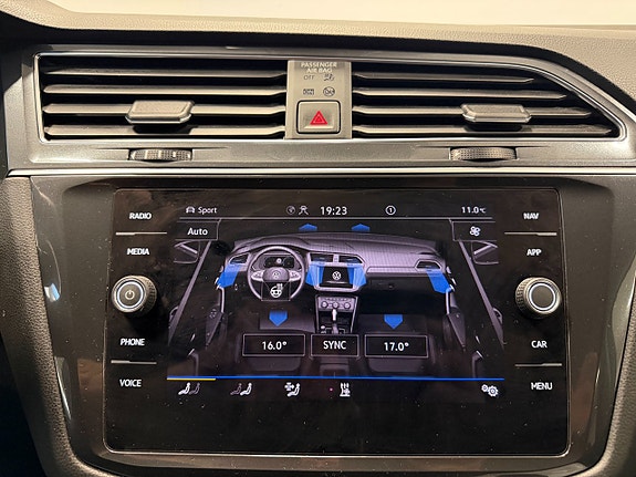 Volkswagen Tiguan Allspace 9 of 23