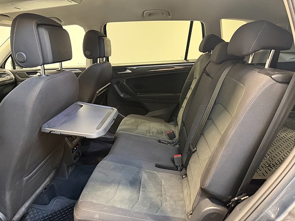 Volkswagen Tiguan Allspace 10 of 23
