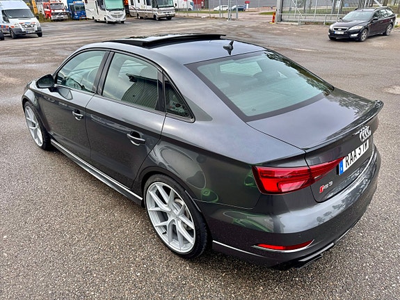 Audi RS3 27 of 28