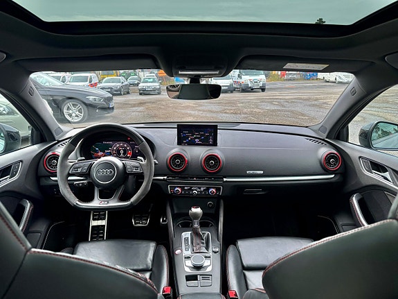 Audi RS3 7 of 28