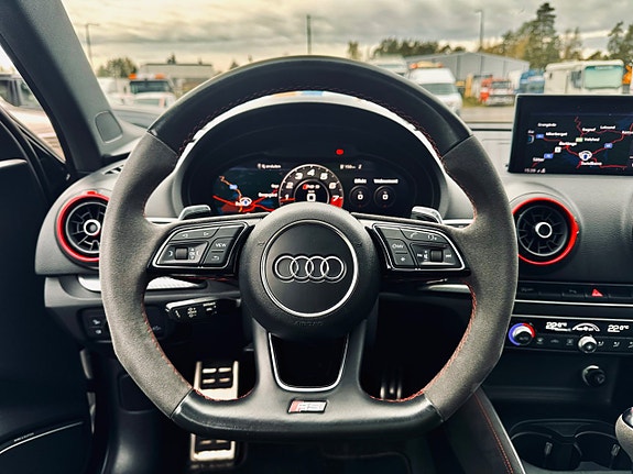 Audi RS3 11 of 28
