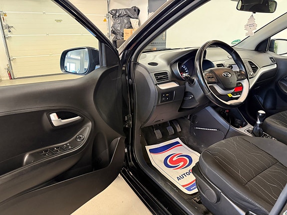 Kia Picanto 8 of 27
