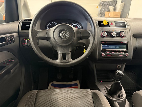 Volkswagen Touran 22 of 26