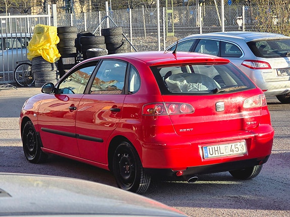 Seat Ibiza 8 of 16