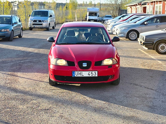 Seat Ibiza 3 of 5