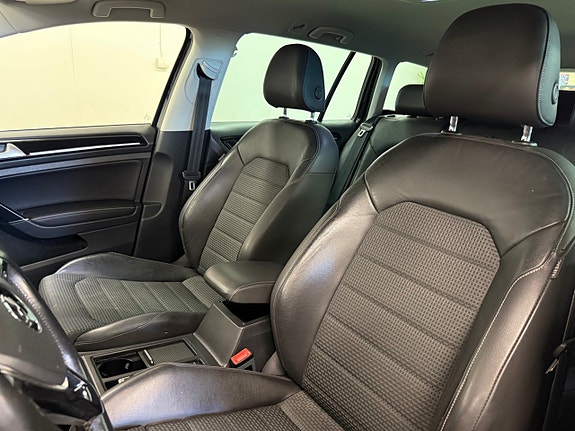Volkswagen Golf-Serie 10 of 27