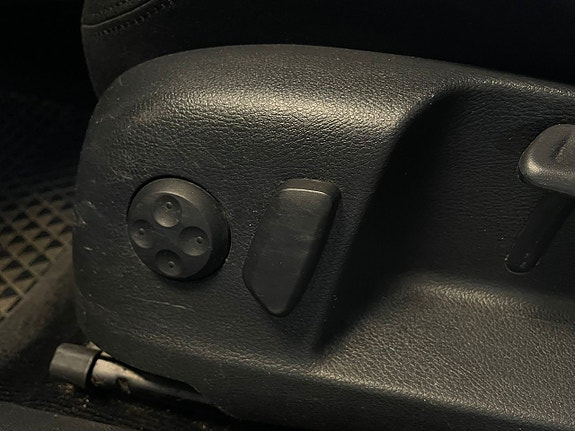 Volkswagen Passat 9 of 18