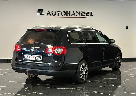 Volkswagen Passat 6 of 18