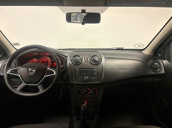 Dacia Sandero 14 of 14