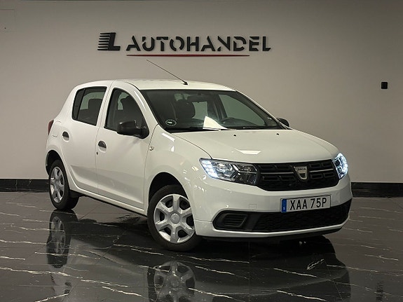 Dacia Sandero 3 of 5