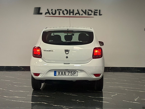 Dacia Sandero 5 of 5