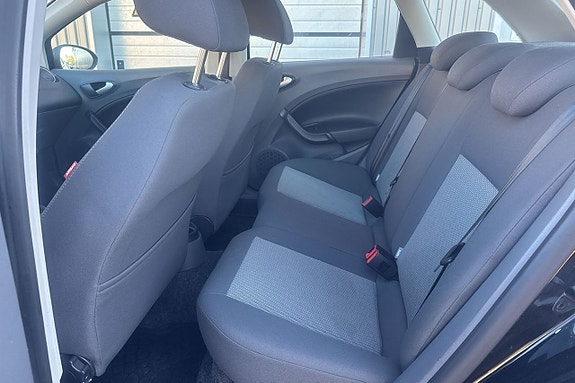 Seat Ibiza 12 of 18