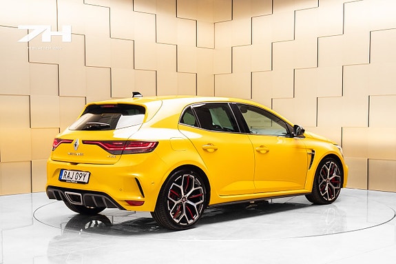 Renault Megane IV 5 of 5