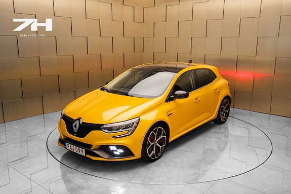 Renault Megane 25 of 25