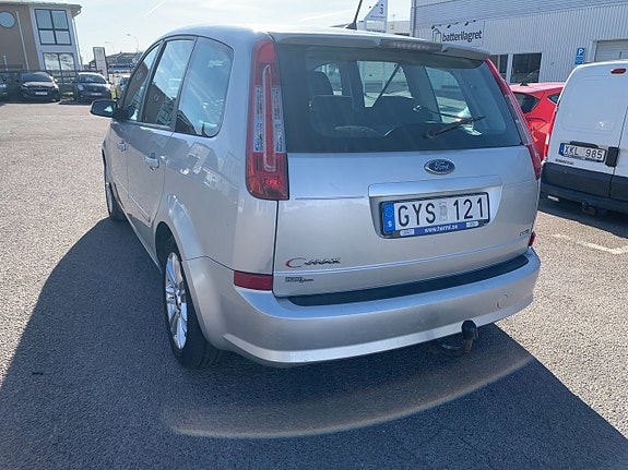 Ford C-Max 7 of 16