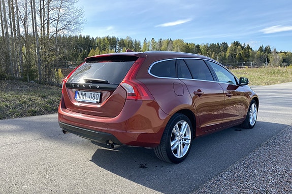 Volvo V60 6 of 19