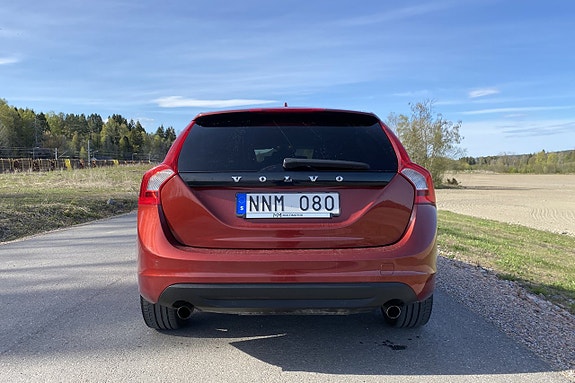 Volvo V60 5 of 5