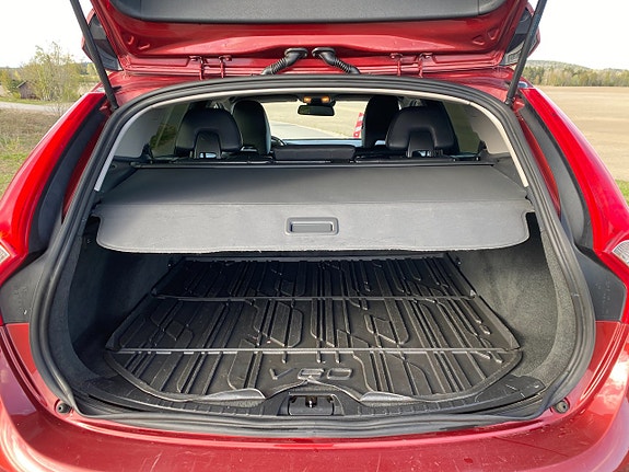 Volvo V60 10 of 19