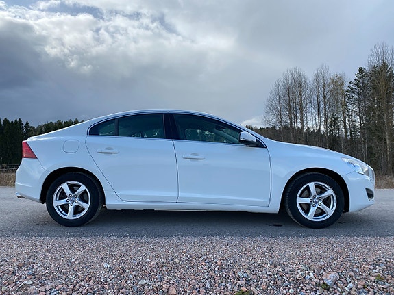 Volvo S60 6 of 20