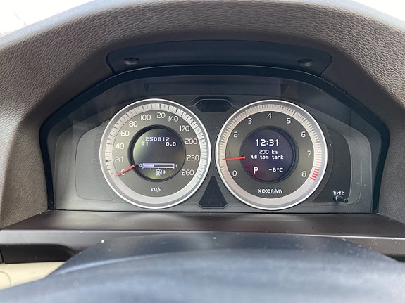 Volvo S60 19 of 20