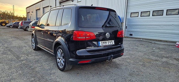 Volkswagen CrossTouran 4 of 5