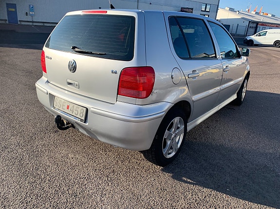 Volkswagen Polo 3 of 5