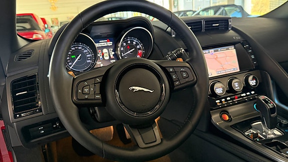 Jaguar F-TYPE 8 of 30