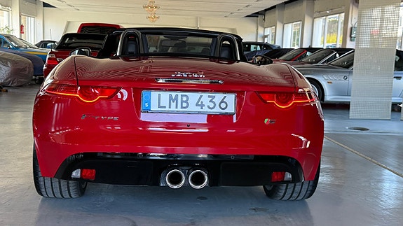 Jaguar F-TYPE 24 of 30