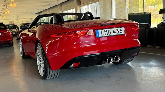 Jaguar F-TYPE 10 of 30