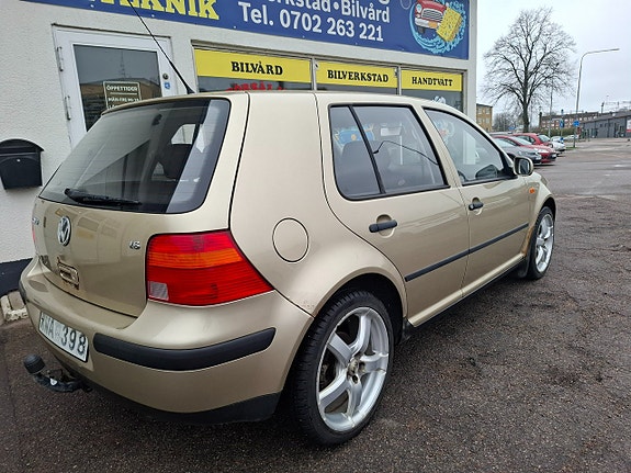 Volkswagen Golf-Serie 2 of 5