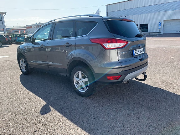 Ford Kuga 3 of 14