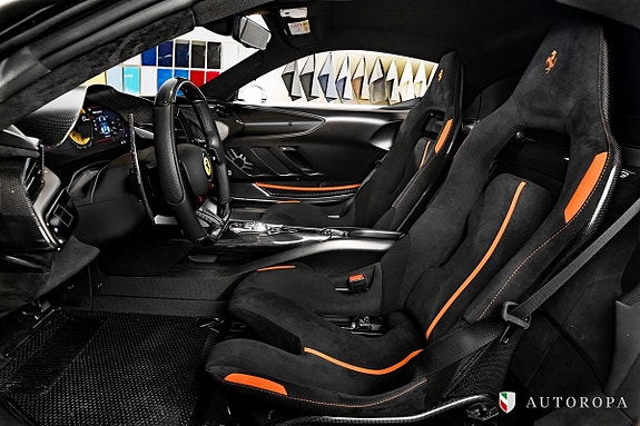 Ferrari SF90 Stradale 8 of 10