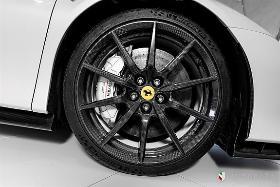Ferrari SF90 Stradale 10 of 10