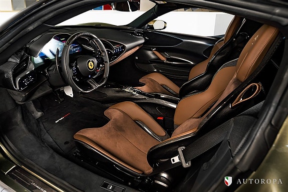 Ferrari SF90 Stradale 6 of 10