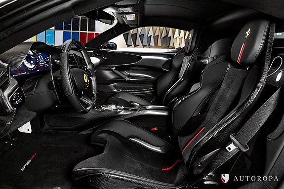 Ferrari SF90 Stradale 8 of 10
