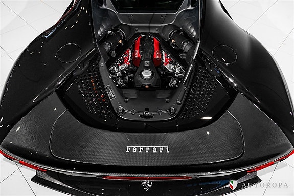 Ferrari SF90 Stradale 9 of 10