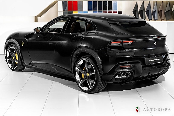 Ferrari Purosangue 4 of 5