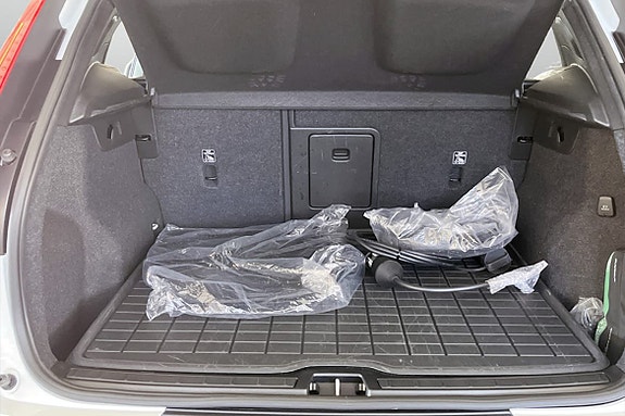Volvo XC40 9 of 9