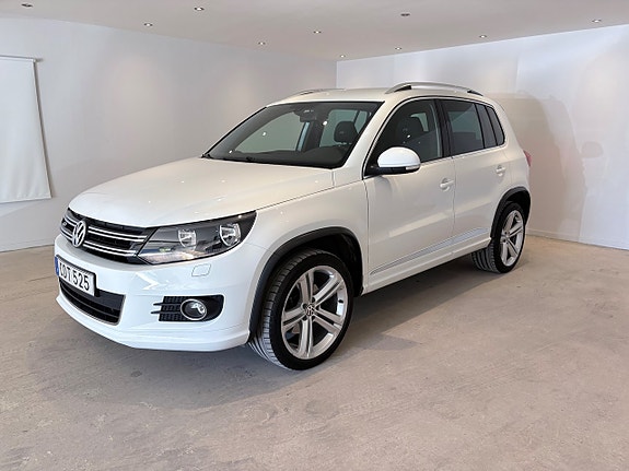 Volkswagen Tiguan 3 of 5