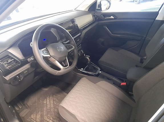 Volkswagen T-Cross 6 of 7