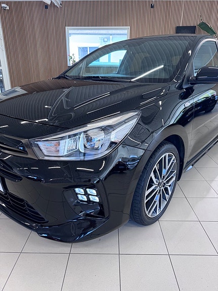 Kia Rio 3 of 5