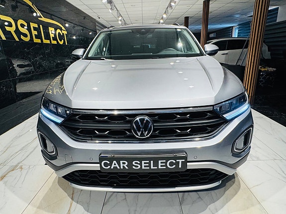 Volkswagen T-Roc 9 of 23