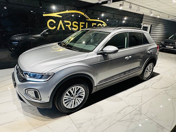 Volkswagen T-Roc 2 of 23