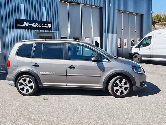 Volkswagen CrossTouran 4 of 5