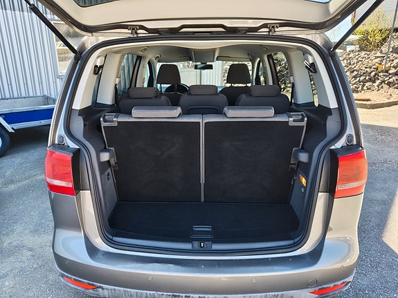 Volkswagen Touran Cross 20 of 25